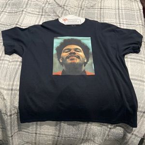 2XL The Weekend After Hours T